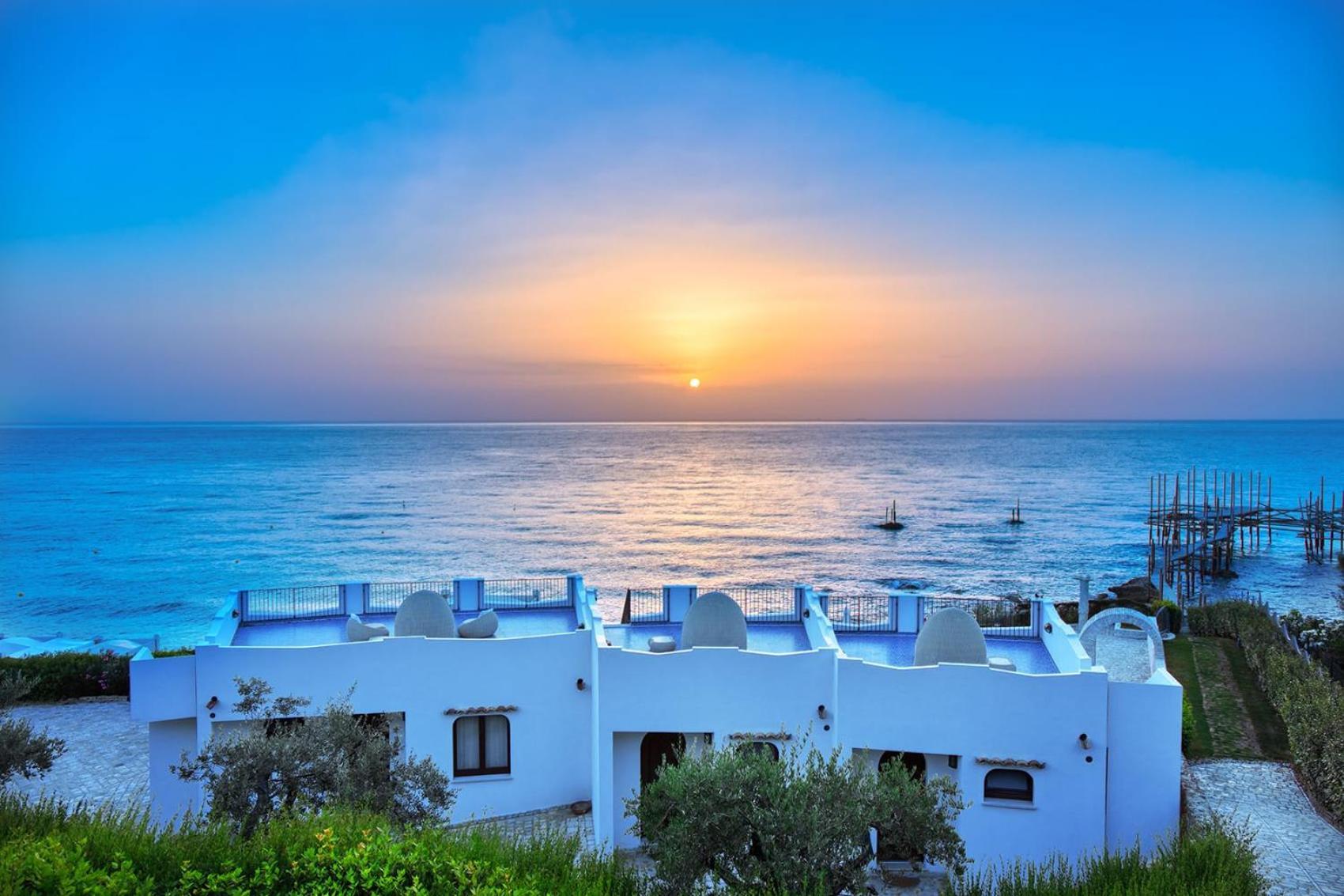 Baia Delphis Resort Vasto Exterior foto