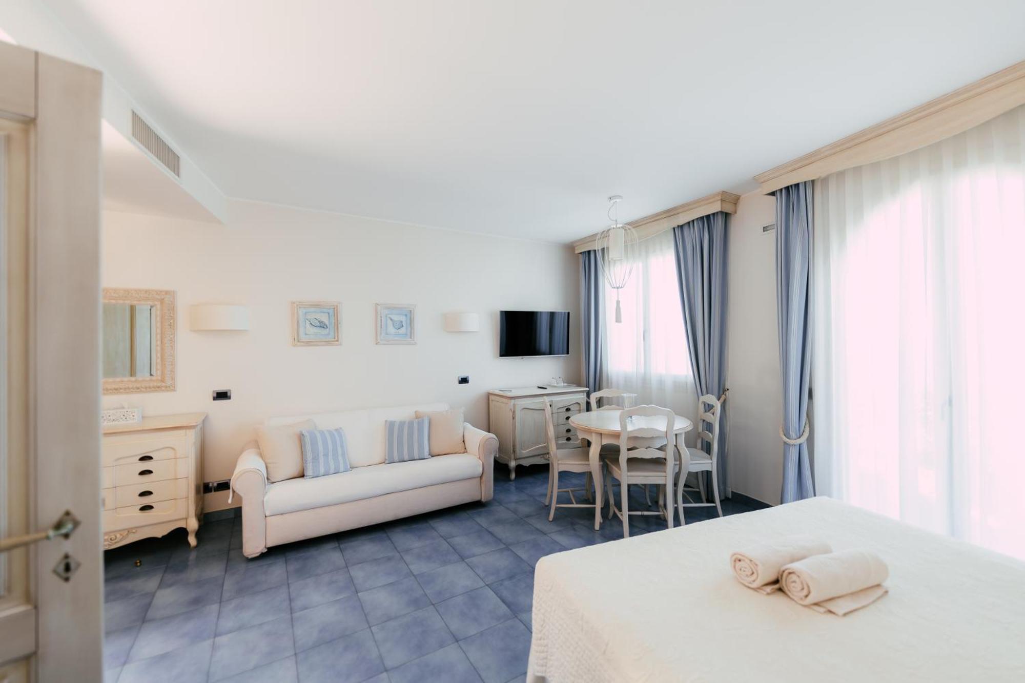 Baia Delphis Resort Vasto Exterior foto