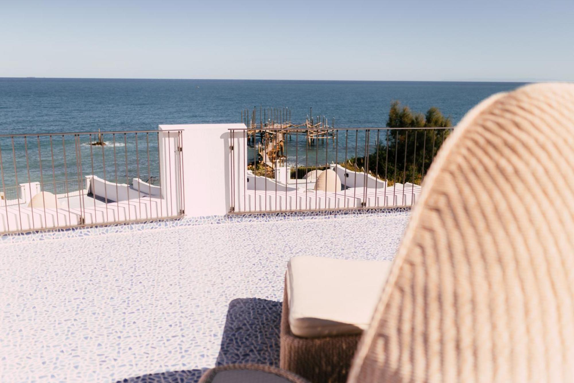 Baia Delphis Resort Vasto Exterior foto